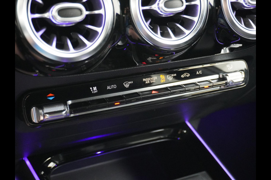 Mercedes-Benz B-Klasse 200 Business Solution AMG Leder | Elektrische Kofferbak | Ambilight Sfeerverlichting | Rijklaar geleverd met 12 maanden BOVAG-garantie