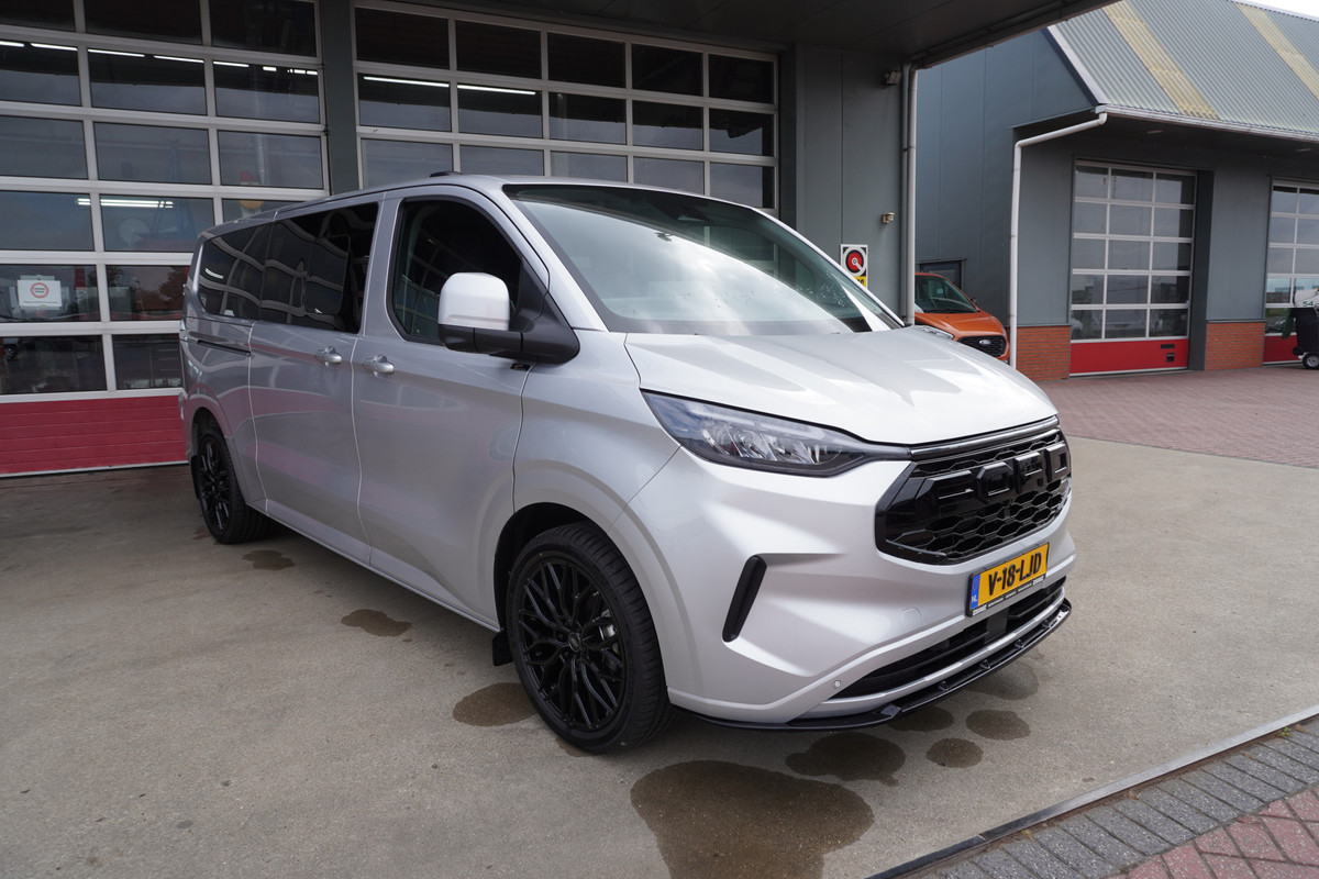 Ford Transit Custom 320L 2.0 TDCI 170PK L2H1 Limited DubbelCabine Automaat Schuifdeur L/R Nr. V072 | Trekhaak | Airco | Adap.Cruise | Navi | 360 Camera DEMO Ford Transit Custom 320L 2.0 TDCI 170PK L2H1 Limited DubbelCabine Automaat Schuifdeur L/R Nr. V072 | Trekhaak | Airco | Adap.Cruise | Navi | 360 Camera DEMO