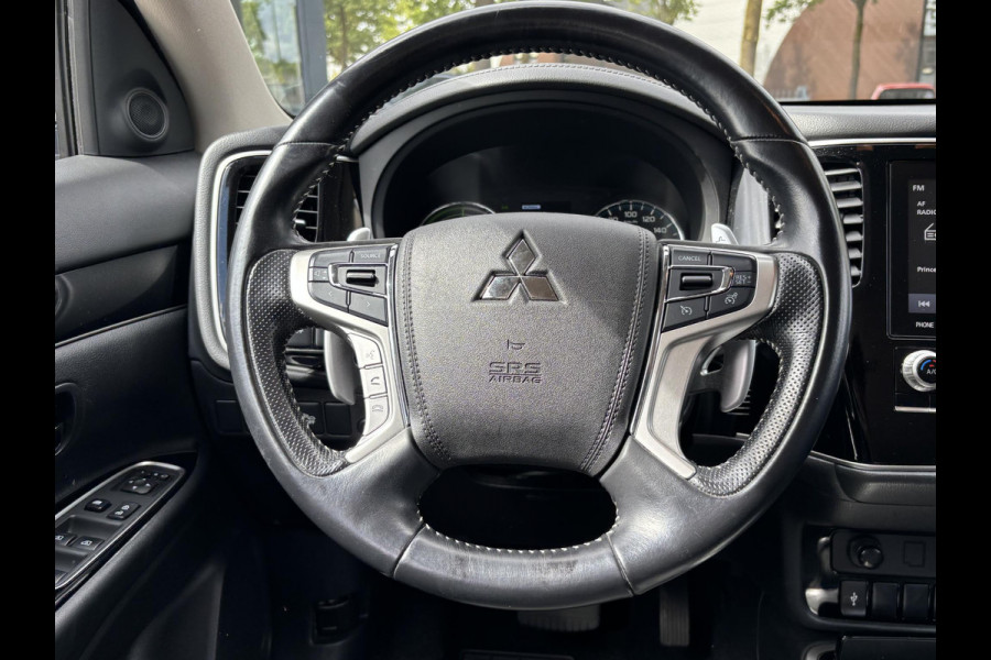 Mitsubishi Outlander 2.4 PHEV Intense+ PLUG-IN HYBRIDE | DEALER ONDERHOUDEN | AFNEEMBARE TREKHAAK | RIJKLAAR MET 12 MAANDEN BOVAG GARANTIE!