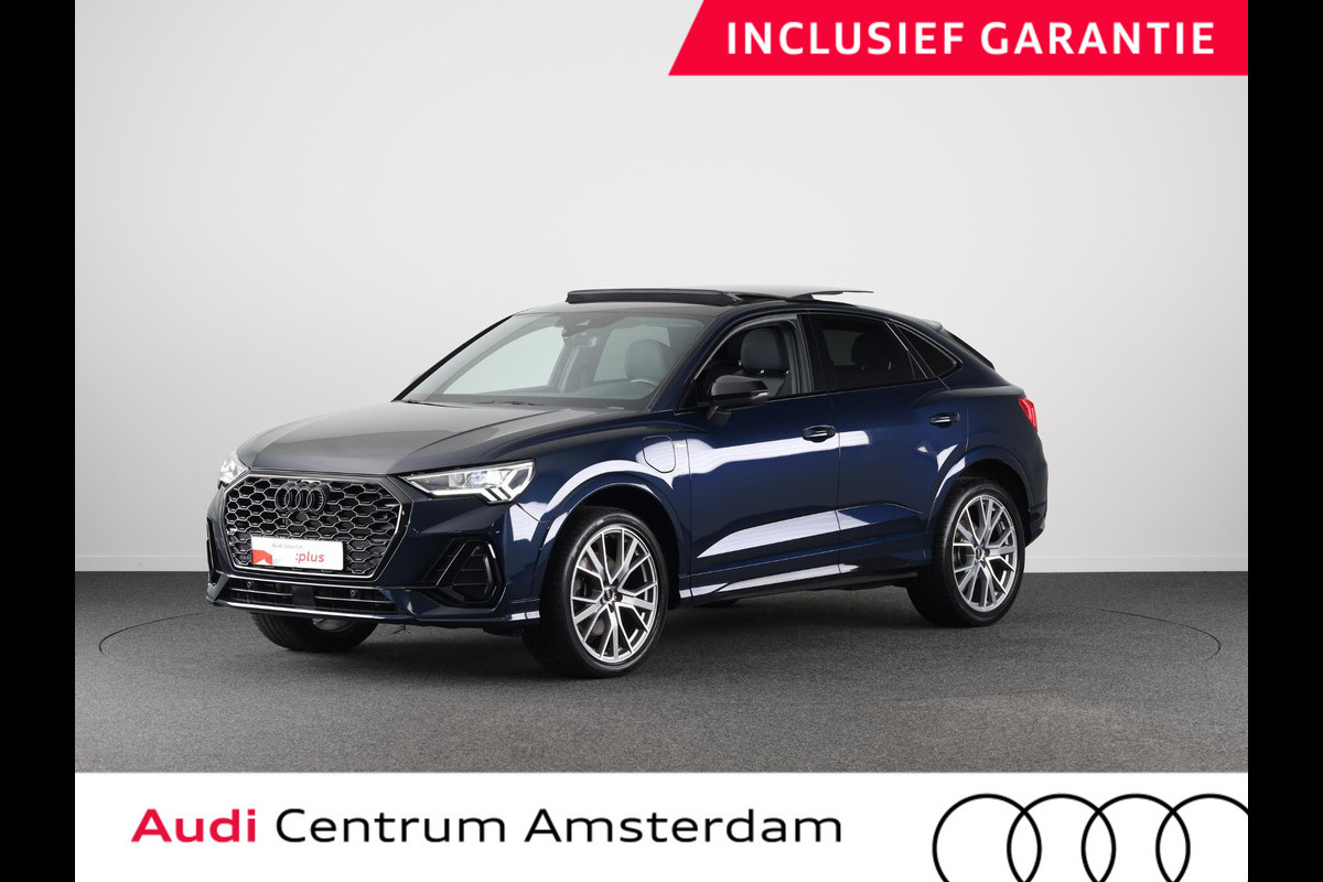 Audi Q3 Sportback 45 TFSI e S Edition 245 pk S-tronic | Navigatie | Panoramadak | Parkeersensoren | Adaptieve cruise control | Lichtmetalen velgen 20" | S-Line | Audi Q3 Sportback 45 TFSI e S Edition 245 pk S-tronic | Navigatie | Panoramadak | Parkeersensoren | Adaptieve cruise control | Lichtmetalen velgen 20" | S-Line |