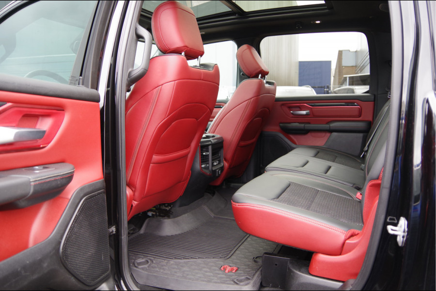 Dodge Ram 1500 5.7 V8 4x4 Crew Cab 5'7 REBEL TRX, LUCHTVERING, PANODAK, ELEKTR. STOEL, TREKHAAK, CAMERA, STOEL/STUUR VERWARMING, NAVI, CRU