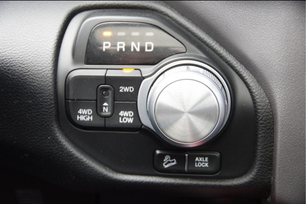 Dodge Ram 1500 5.7 V8 4x4 Crew Cab 5'7 REBEL TRX, LUCHTVERING, PANODAK, ELEKTR. STOEL, TREKHAAK, CAMERA, STOEL/STUUR VERWARMING, NAVI, CRU