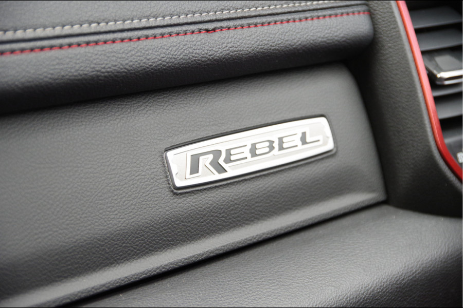 Dodge Ram 1500 5.7 V8 4x4 Crew Cab 5'7 REBEL TRX, LUCHTVERING, PANODAK, ELEKTR. STOEL, TREKHAAK, CAMERA, STOEL/STUUR VERWARMING, NAVI, CRU