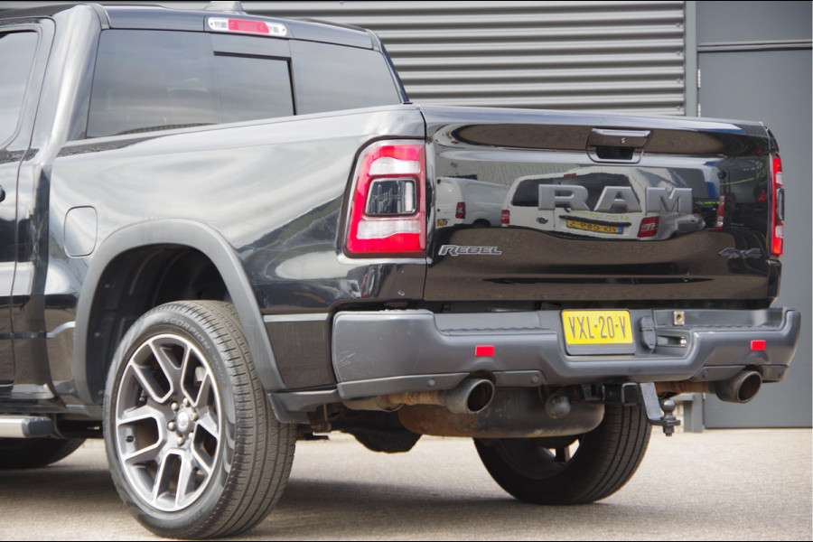 Dodge Ram 1500 5.7 V8 4x4 Crew Cab 5'7 REBEL TRX, LUCHTVERING, PANODAK, ELEKTR. STOEL, TREKHAAK, CAMERA, STOEL/STUUR VERWARMING, NAVI, CRU