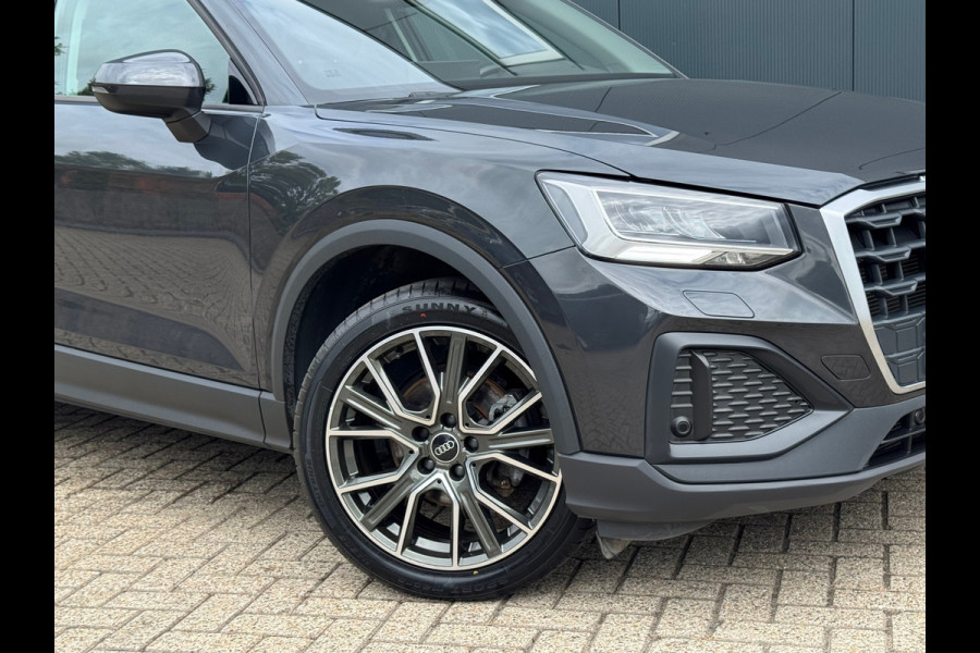 Audi Q2 35 TFSI * Navigatie * Parkeersensoren * 18 inch velgen *