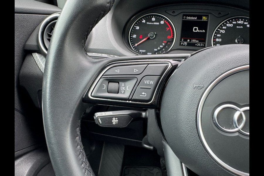 Audi Q2 35 TFSI * Navigatie * Parkeersensoren * 18 inch velgen *
