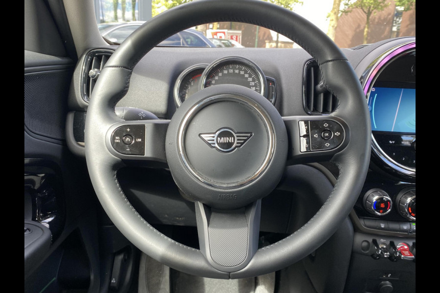 MINI Countryman 1.5 One Business Edition 1E EIGENAAR | ORIGINEEL NL AUTO NAP | UNIEKE KM STAND | LEDER | CLIMA | FULL LED | RIJKLAAR GELEVERD 12 MAANDEN BOVAG GARANTIE!