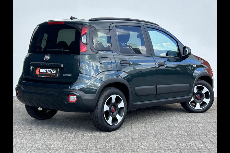 Fiat Panda 1.0 Hybrid RED Cross | Apple carplay | Climate control | Prijs is rijklaar!