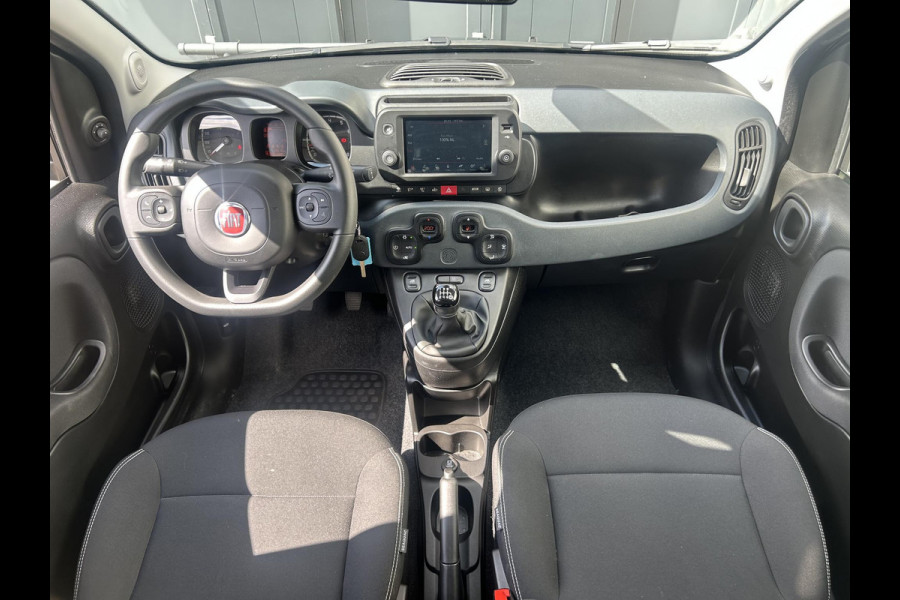 Fiat Panda 1.0 Hybrid RED Cross | Apple carplay | Climate control | Prijs is rijklaar!