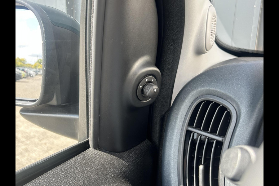 Fiat Panda 1.0 Hybrid RED Cross | Apple carplay | Climate control | Prijs is rijklaar!