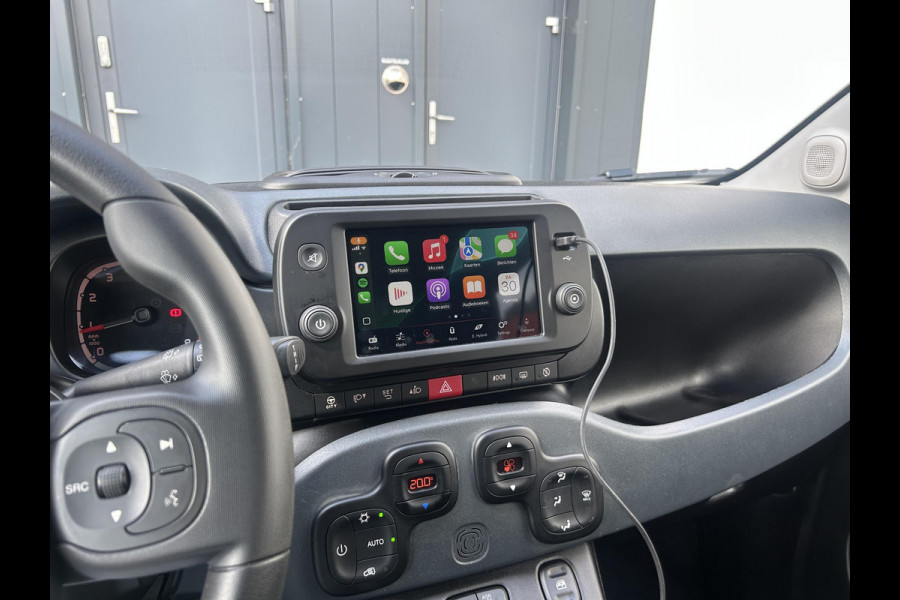 Fiat Panda 1.0 Hybrid RED Cross | Apple carplay | Climate control | Prijs is rijklaar!