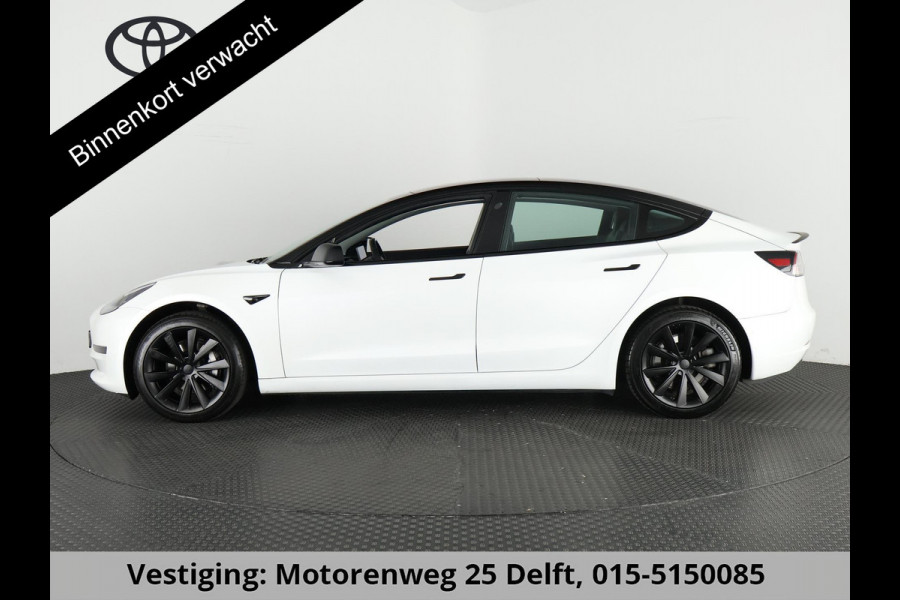 Tesla Model 3 BLACKLINE BI-TONE PANO STD ACCUTEST 86% RWD 60 kWH LEDER.NAVI.CAMERA.AUTOPILOT, STOELVERWARMING EN NOG VEEL MEER!