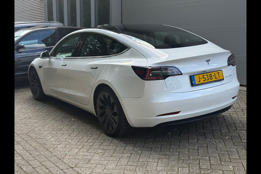 Tesla Model 3 Long Range AWD 75 kWh l Pano l AutoPilot l Camera l
