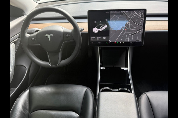Tesla Model 3 Long Range AWD 75 kWh l Pano l AutoPilot l Camera l