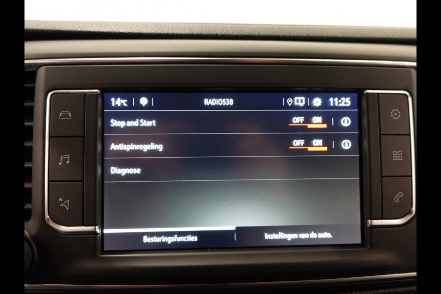 Opel Vivaro 145pk Automaat L3H1 Dubbele cabine 6-zits Navigatie Camera Trekhaak Apple carplay Parkeersensoren Cruise control