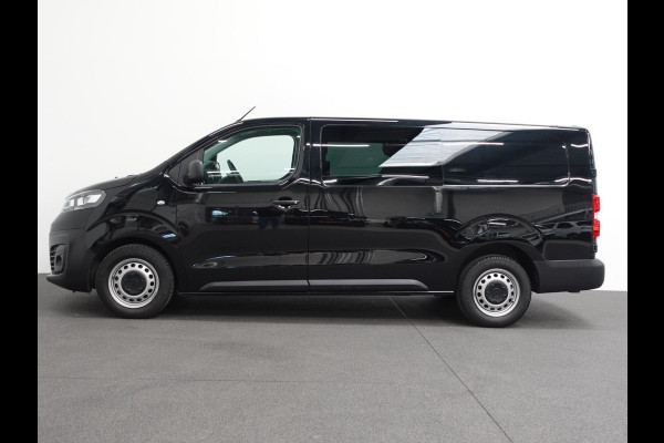 Opel Vivaro 145pk Automaat L3H1 Dubbele cabine 6-zits Navigatie Camera Trekhaak Apple carplay Parkeersensoren Cruise control