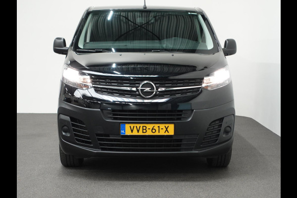 Opel Vivaro 145pk Automaat L3H1 Dubbele cabine 6-zits Navigatie Camera Trekhaak Apple carplay Parkeersensoren Cruise control