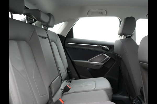 Audi Q3 Sportback 45 TFSI e S Line Plug In Hybrid 245pk Dealer O.H PHEV | Adaptive Cruise | Alcantara Sportstoelen Verwarmd | Bluetooth | Lane Assist | Blis | Sfeerverlichting | Navigatie | Virtual | DAB | 20"LM | Audi Q3 Sportback 45 TFSI e S Line Plug In Hybrid 245pk Dealer O.H PHEV | Adaptive Cruise | Alcantara Sportstoelen Verwarmd | Bluetooth | Lane Assist | Blis | Sfeerverlichting | Navigatie | Virtual | DAB | 20"LM |