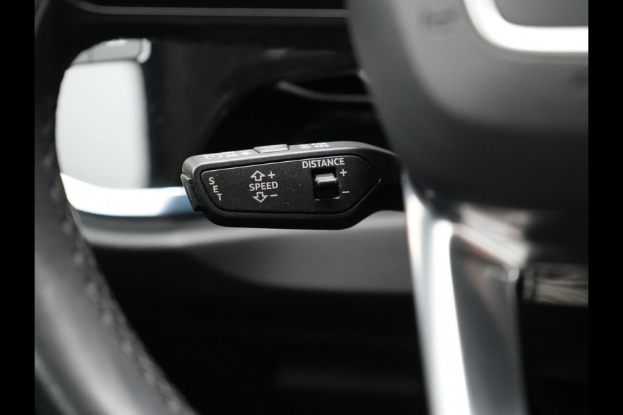 Audi Q3 Sportback 45 TFSI e S Line Plug In Hybrid 245pk Dealer O.H PHEV | Adaptive Cruise | Alcantara Sportstoelen Verwarmd | Bluetooth | Lane Assist | Blis | Sfeerverlichting | Navigatie | Virtual | DAB | 20"LM | Audi Q3 Sportback 45 TFSI e S Line Plug In Hybrid 245pk Dealer O.H PHEV | Adaptive Cruise | Alcantara Sportstoelen Verwarmd | Bluetooth | Lane Assist | Blis | Sfeerverlichting | Navigatie | Virtual | DAB | 20"LM |