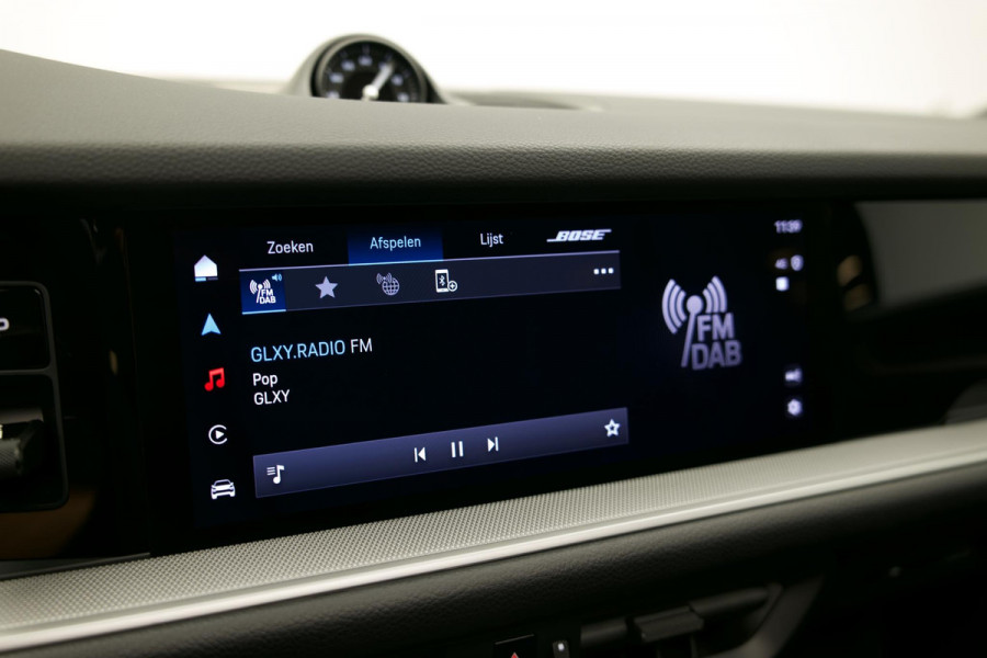 Porsche Cayenne 3.0 E-Hybrid |Pano|Krijt|SportChrono|Fabrieksgarantie t/m 2029|
