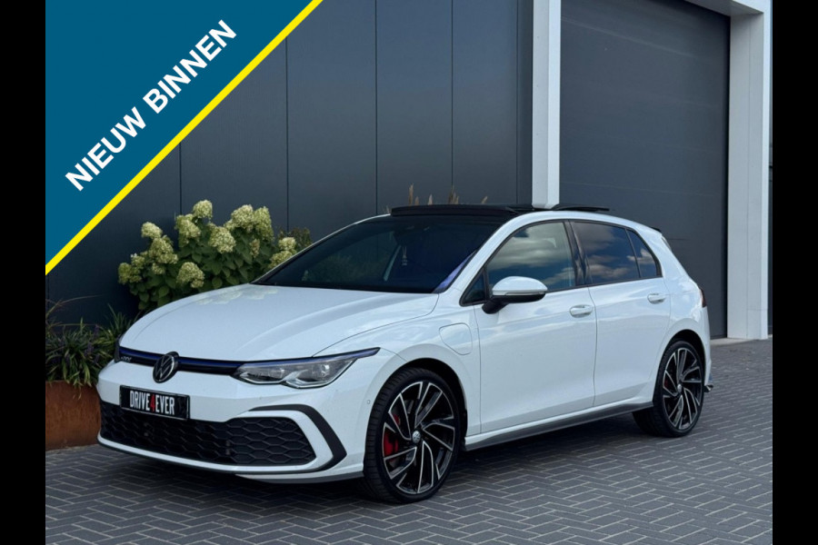 Volkswagen Golf 1.4 eHybrid GTE 245pk FULL PANO CAMERA NAVI SFEER IQ LIGHT