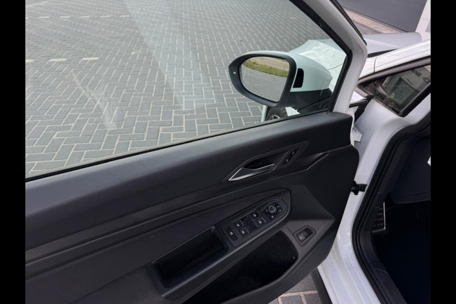 Volkswagen Golf 1.4 eHybrid GTE 245pk FULL PANO CAMERA NAVI SFEER IQ LIGHT