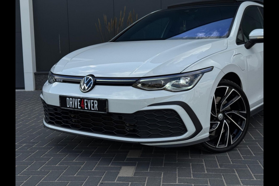 Volkswagen Golf 1.4 eHybrid GTE 245pk FULL PANO CAMERA NAVI SFEER IQ LIGHT