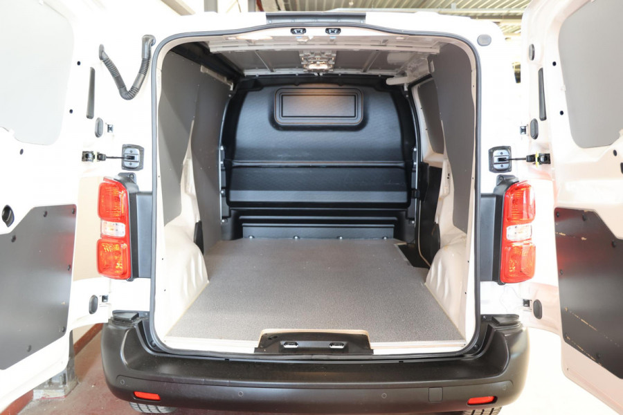 Toyota ProAce Worker 2.0 D-4D 145PK L2H1 EURO 6