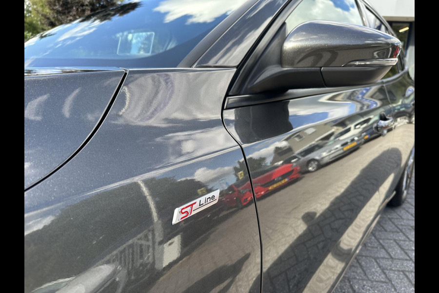 Ford FOCUS Wagon 1.5 EcoBoost Automaat ST Line X Business Panorama|Headup|Camera|Keyless|Rijstrook