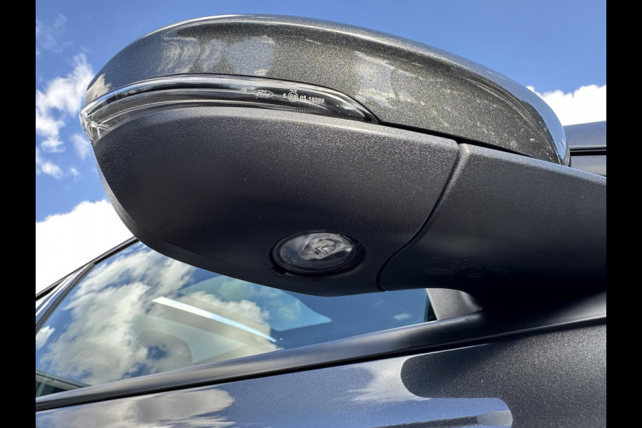 Ford FOCUS Wagon 1.5 EcoBoost Automaat ST Line X Business Panorama|Headup|Camera|Keyless|Rijstrook