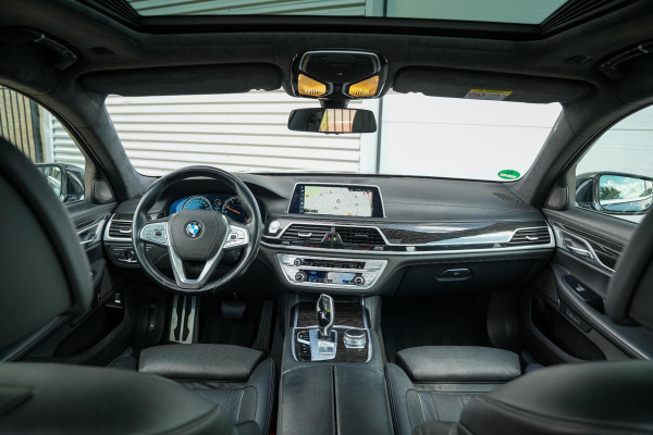BMW 7 Serie 750i xDrive High Executive Panodak Memory Harman Kardon 360 Cam ACC DAB+