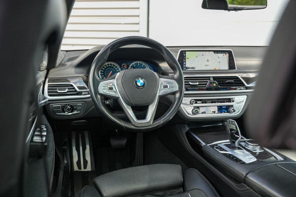 BMW 7 Serie 750i xDrive High Executive Panodak Memory Harman Kardon 360 Cam ACC DAB+