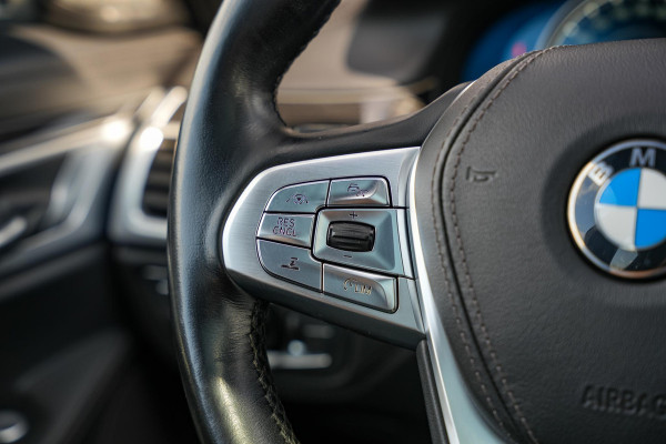 BMW 7 Serie 750i xDrive High Executive Panodak Memory Harman Kardon 360 Cam ACC DAB+