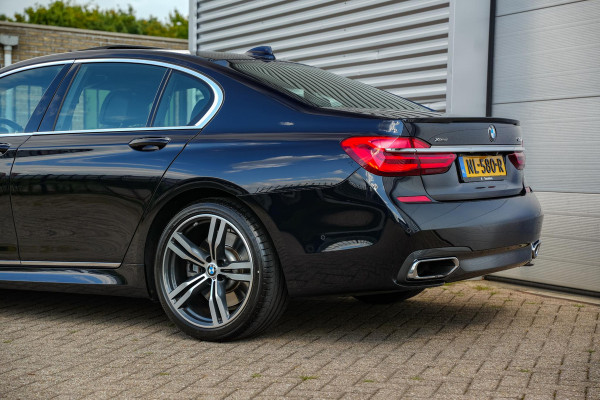 BMW 7 Serie 750i xDrive High Executive Panodak Memory Harman Kardon 360 Cam ACC DAB+