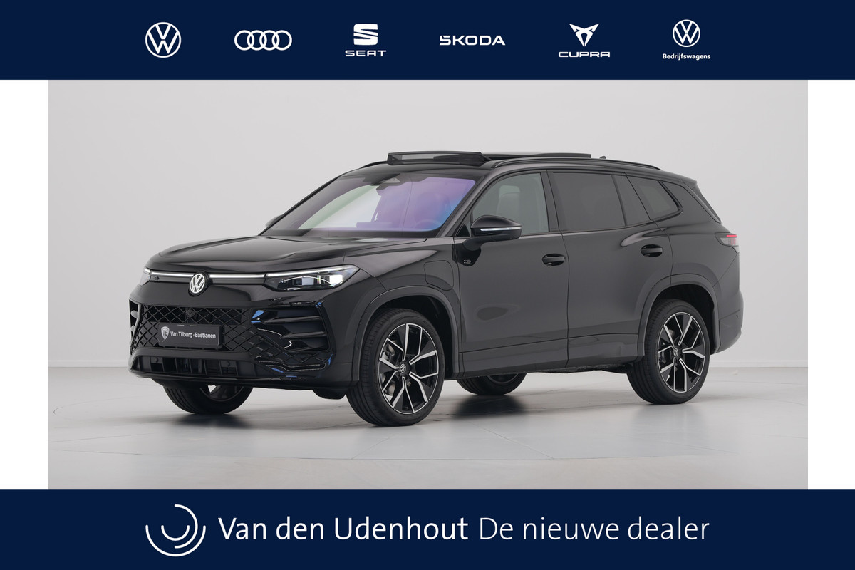 Volkswagen Tayron 1.5 eHybrid 272 6DSG R-Line Edition Automaat | Black Style Pakket Volkswagen Tayron 1.5 eHybrid 272 6DSG R-Line Edition Automaat | Black Style Pakket
