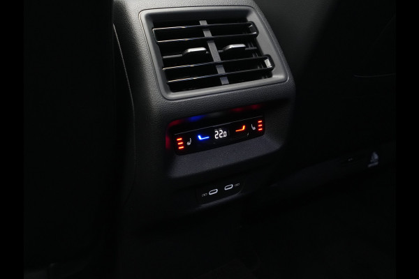 Volkswagen Tayron 1.5 eHybrid 272 6DSG R-Line Edition Automaat | Black Style Pakket