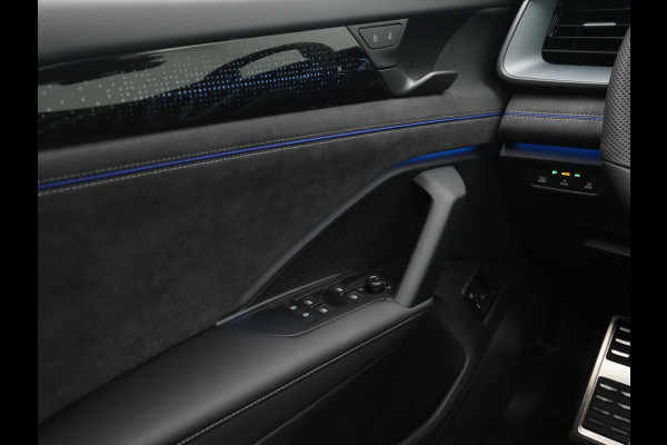 Volkswagen Tayron 1.5 eHybrid 272 6DSG R-Line Edition Automaat | Black Style Pakket