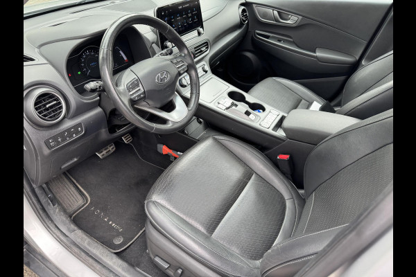 Hyundai Kona EV Premium 64 kWh 3-FASE LADER | ORIGINEEL NL AUTO MET NAP | SCHUIFDAK | LEDER | STOELVERWARMING & VERKOELING | HEAD-UP DISPLAY | AFN.TREKHAAK | RIJKLAAR MET 12 MAANDEN BOVAG GARANTIE!