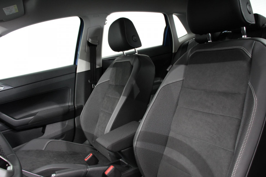 Volkswagen Polo 1.0 TSI DSG Style | Navigatie | Climate Control | Adaptive Cruise Control | Camera | Lane Assist | LED Matrix | DAB | Parkeer sensoren | App Connect