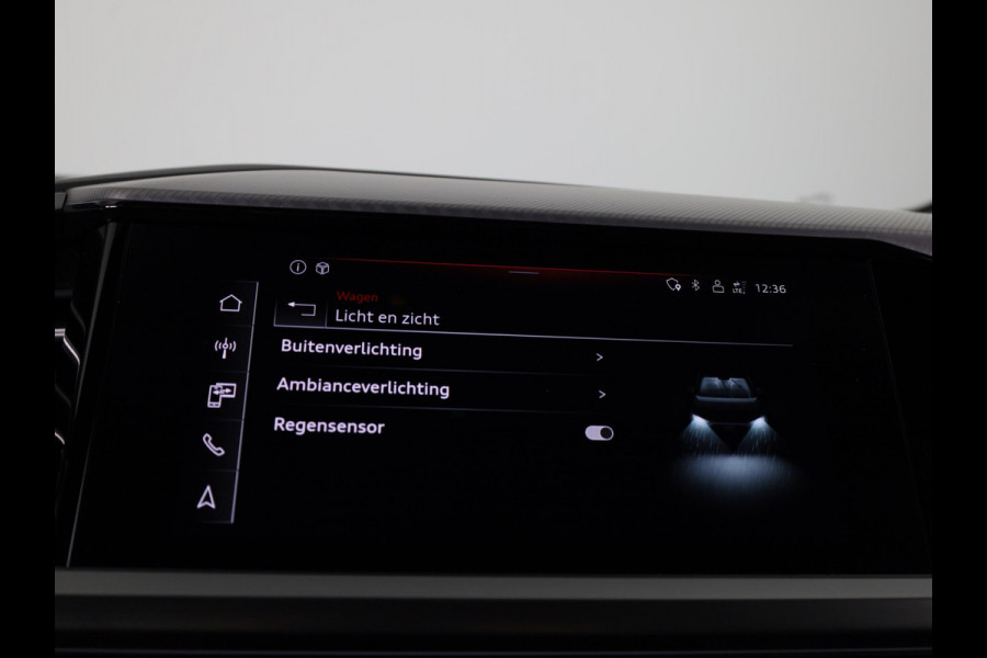 Audi Q4 e-tron 35 Launch edition Advanced 55 kWh 170pk | Matrix Led | Warmtepomp | Stoelverwarming | Parkeersensoren voor en achter