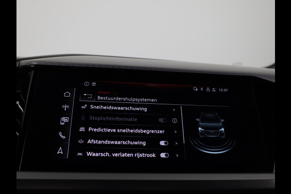 Audi Q4 e-tron 35 Launch edition Advanced 55 kWh 170pk | Matrix Led | Warmtepomp | Stoelverwarming | Parkeersensoren voor en achter