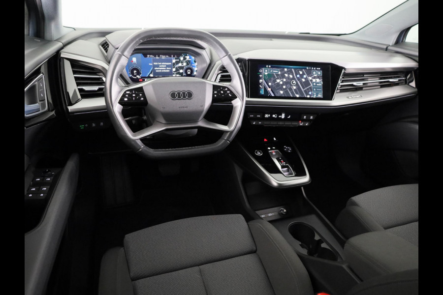 Audi Q4 e-tron 35 Launch edition Advanced 55 kWh 170pk | Matrix Led | Warmtepomp | Stoelverwarming | Parkeersensoren voor en achter
