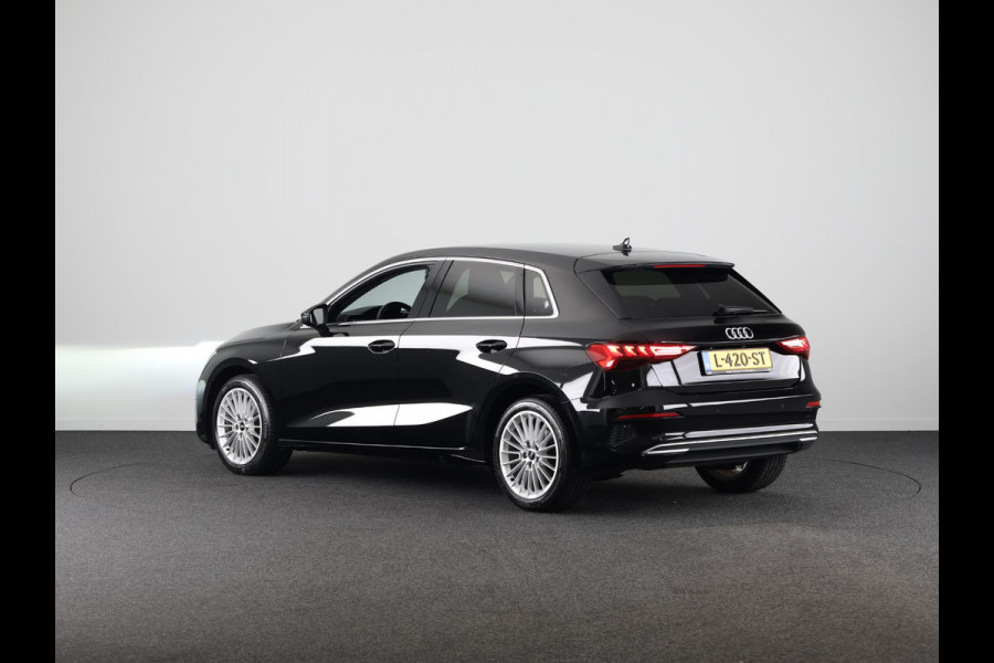Audi A3 Sportback 35 TFSI Business edition 150 pk | Navigatie | Parkeersensoren achter | Adaptieve cruise control | Apple Carplay/Android Auto |