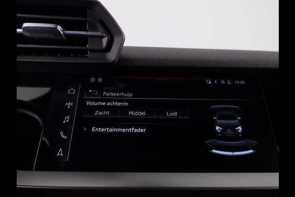 Audi A3 Sportback 35 TFSI Business edition 150 pk | Navigatie | Parkeersensoren achter | Adaptieve cruise control | Apple Carplay/Android Auto |