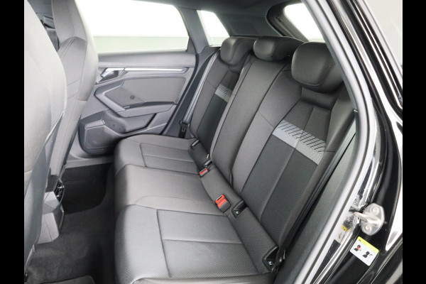 Audi A3 Sportback 35 TFSI Business edition 150 pk | Navigatie | Parkeersensoren achter | Adaptieve cruise control | Apple Carplay/Android Auto |