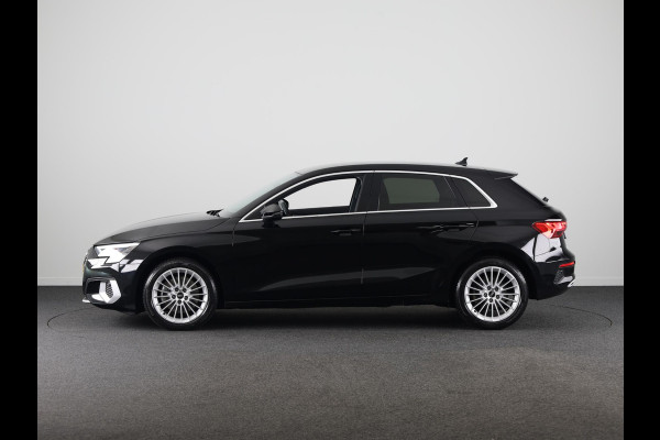 Audi A3 Sportback 35 TFSI Business edition 150 pk | Navigatie | Parkeersensoren achter | Adaptieve cruise control | Apple Carplay/Android Auto |
