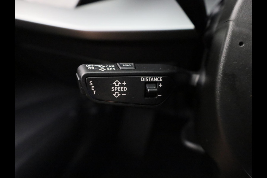 Audi A3 Sportback 35 TFSI Business edition 150 pk | Navigatie | Parkeersensoren achter | Adaptieve cruise control | Apple Carplay/Android Auto |
