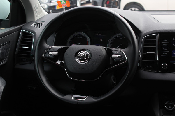 Škoda Karoq 1.0 TSI Business Edition / Trekhaak / Camera / Navigatie / Keyless / 16'' / Stoelverwarming / DAB / Cruise Control