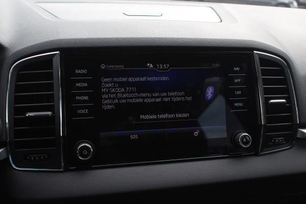 Škoda Karoq 1.0 TSI Business Edition / Trekhaak / Camera / Navigatie / Keyless / 16'' / Stoelverwarming / DAB / Cruise Control