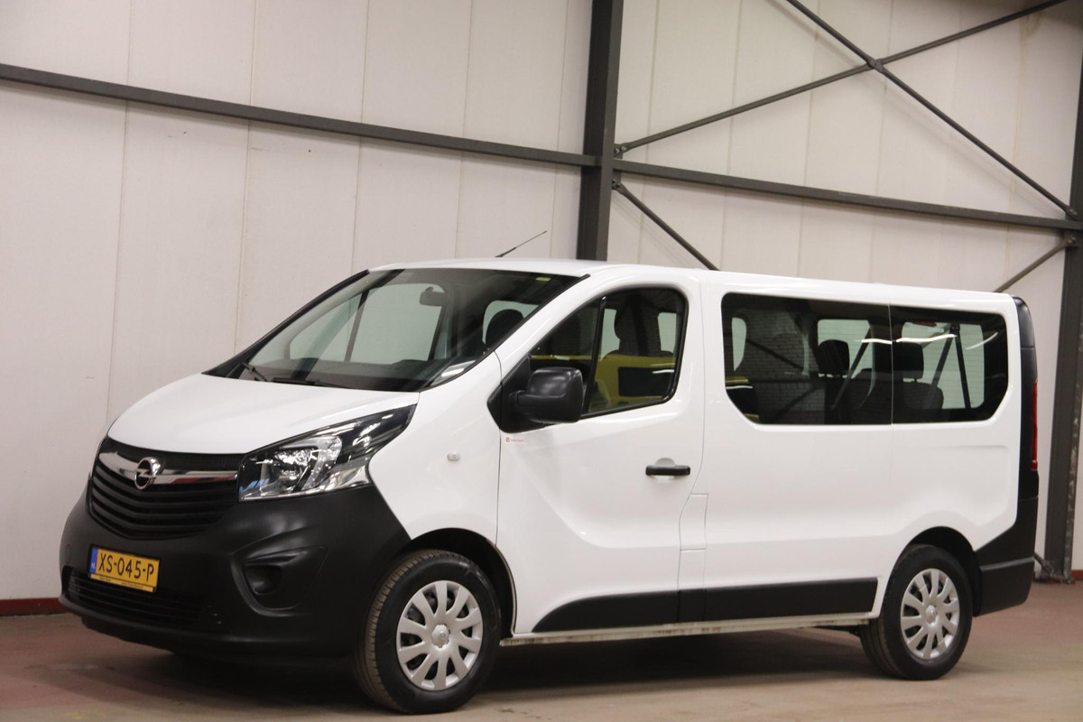 Opel Vivaro Combi PERSONENVERVOER 9 LEASE 258 EURO PER MAAND Opel Vivaro Combi PERSONENVERVOER 9 LEASE 366 EURO PER MAAND
